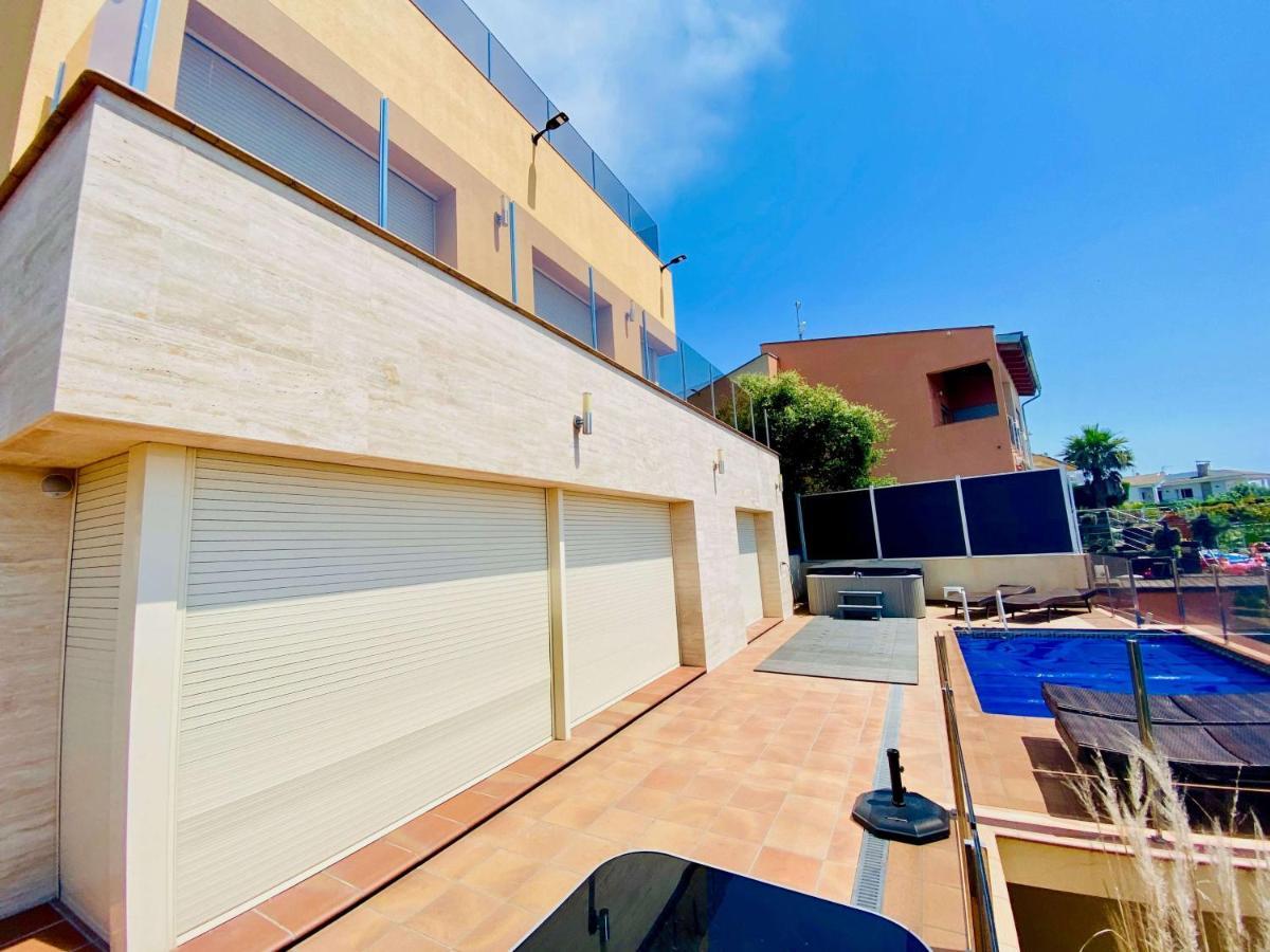 Luxury Villa Investingspain With Sea Views, Pool And Jacuzzi Lloret de Mar Ngoại thất bức ảnh
